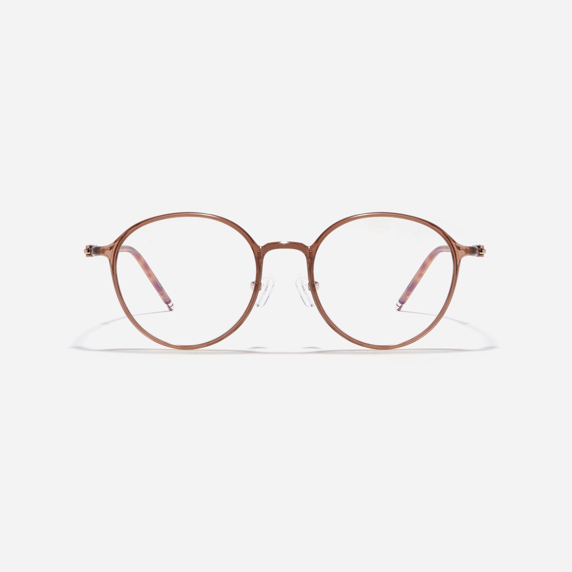 Ultra-lightweight round-shaped eyeglasses crafted using cutting-edge materials sourced from the French company ARKEMA. These glasses offer robust durability and consistently comfortable fit.