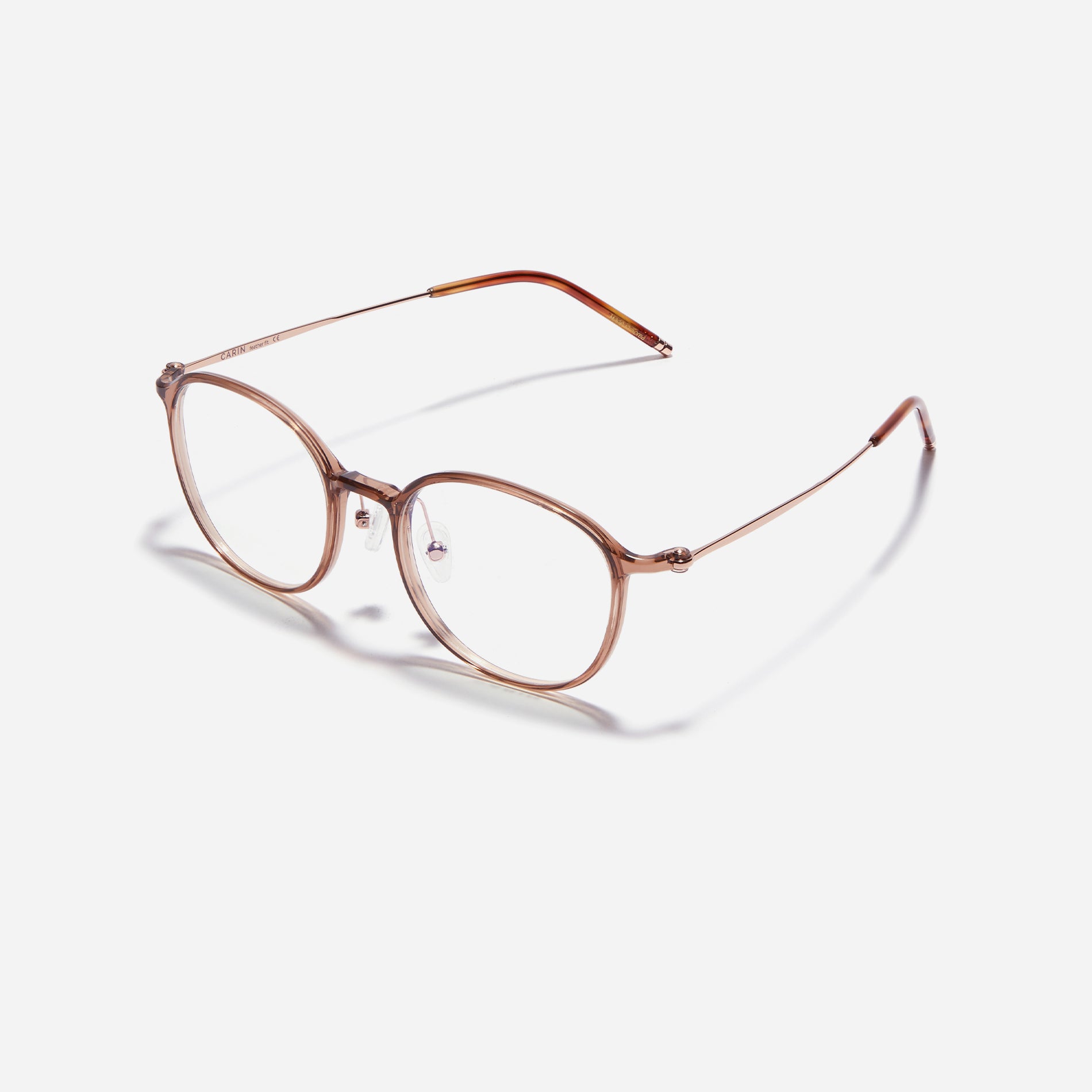 Ultra-lightweight round square-shaped eyeglasses crafted using cutting-edge materials sourced from the French company ARKEMA. These glasses offer robust durability and consistently comfortable fit.