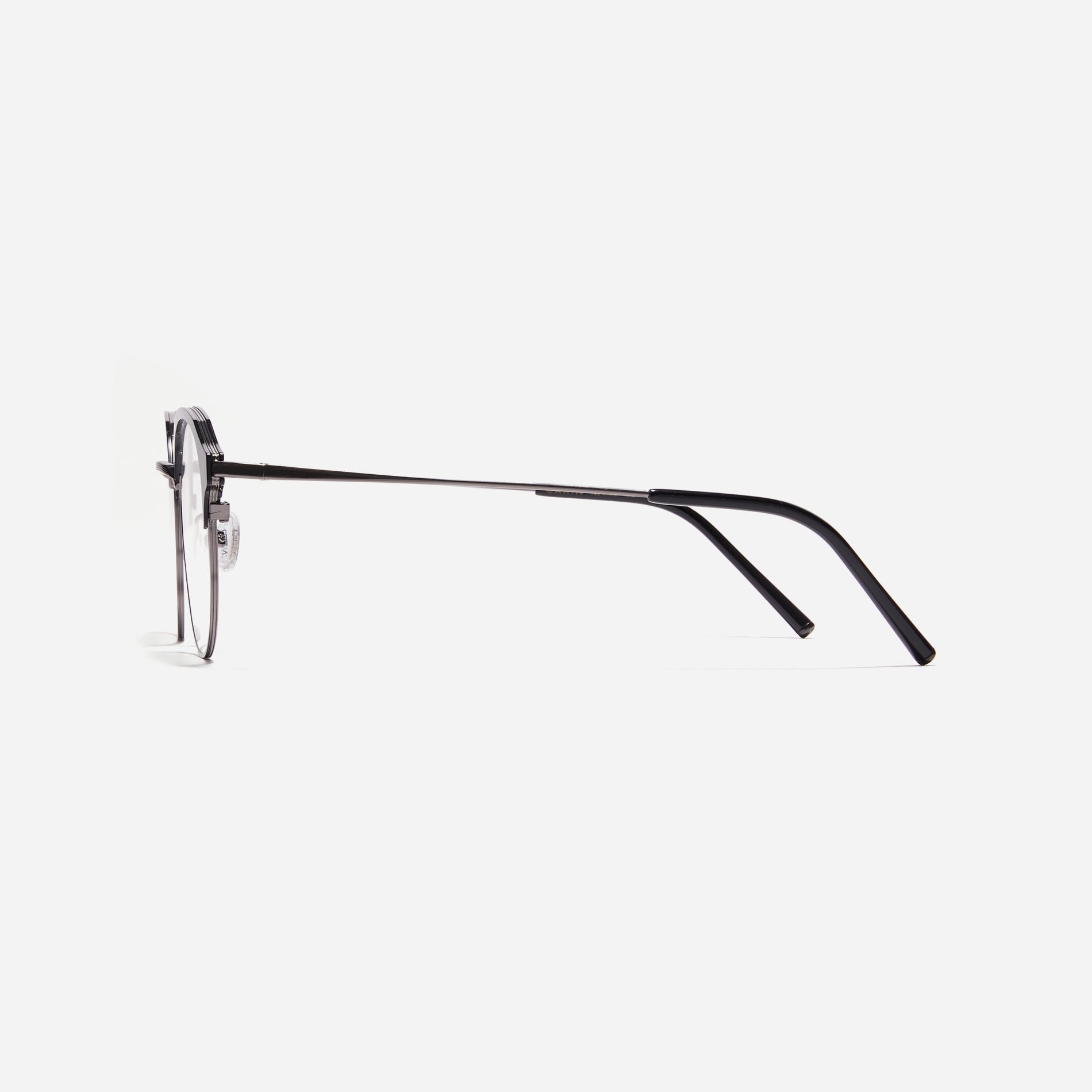 Oversized, round-shaped eyeglasses with a semi-rimless structure ideal for trendy styling and versatile wear.