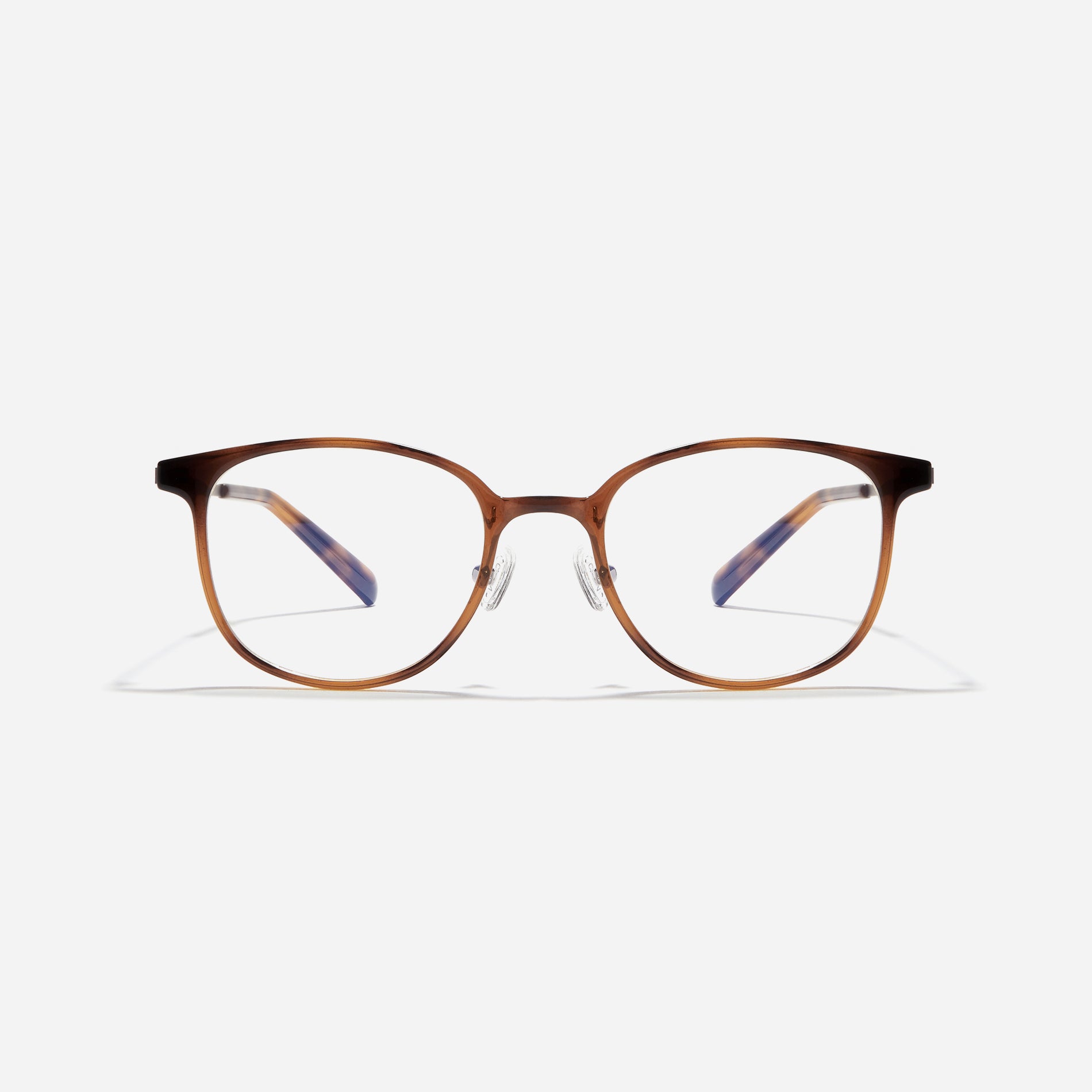 Square-shaped combination eyeglasses that provide a comfortable and durable wearing experience through a frame crafted using cutting-edge materials sourced from the French company ARKEMA, along with stainless Wagner steel temples.