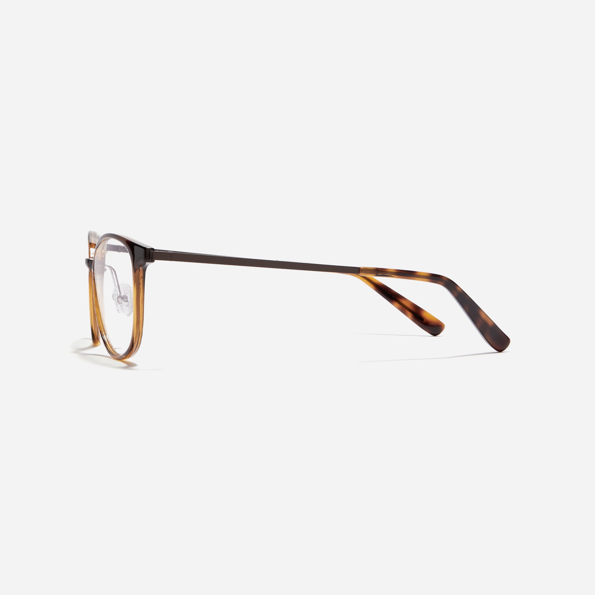 Square-shaped combination eyeglasses that provide a comfortable and durable wearing experience through a frame crafted using cutting-edge materials sourced from the French company ARKEMA, along with stainless Wagner steel temples.
