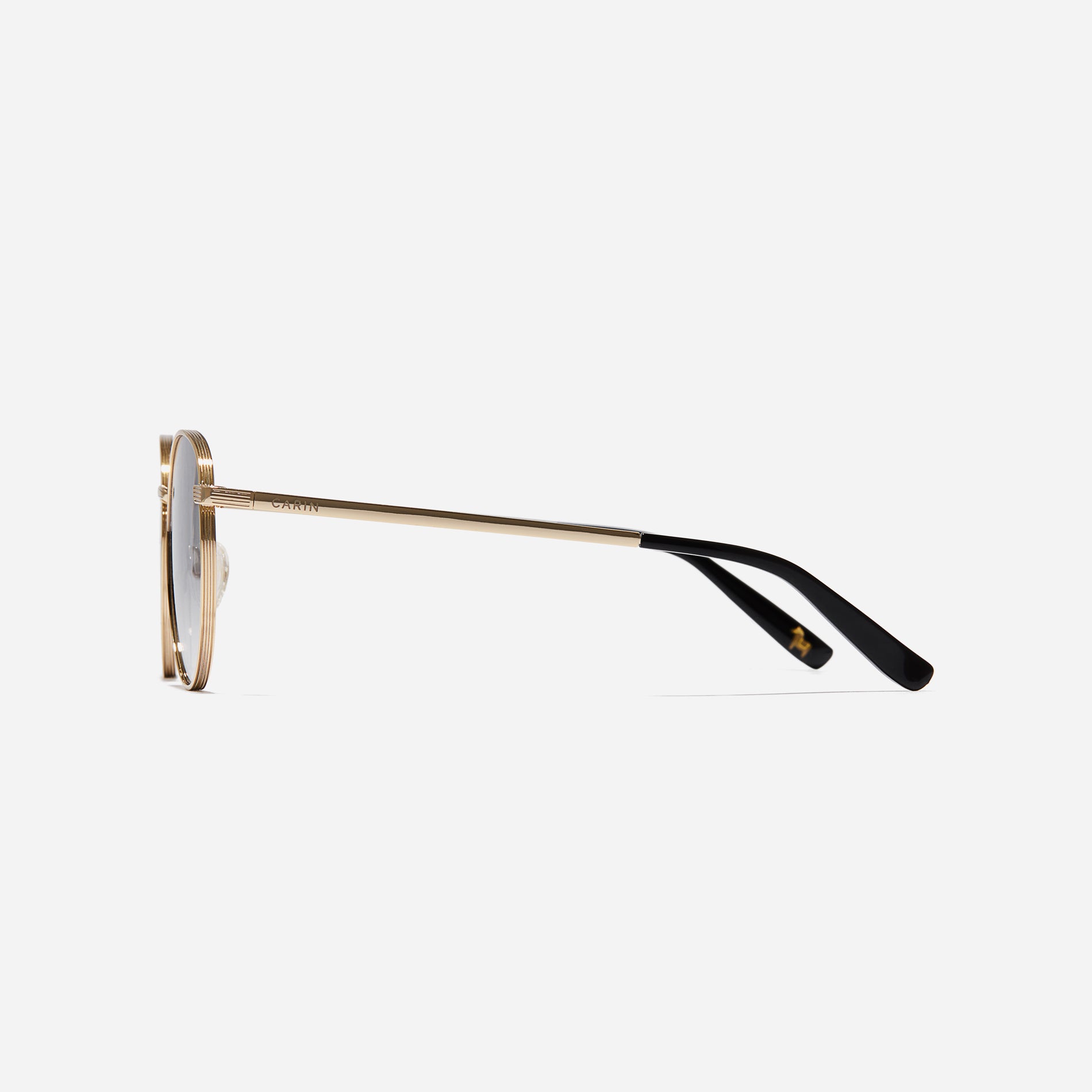 Boeing-style sunglasses featuring chic temple details and half-mirrored lens coating that reduces glare and provides 100% UV protection.