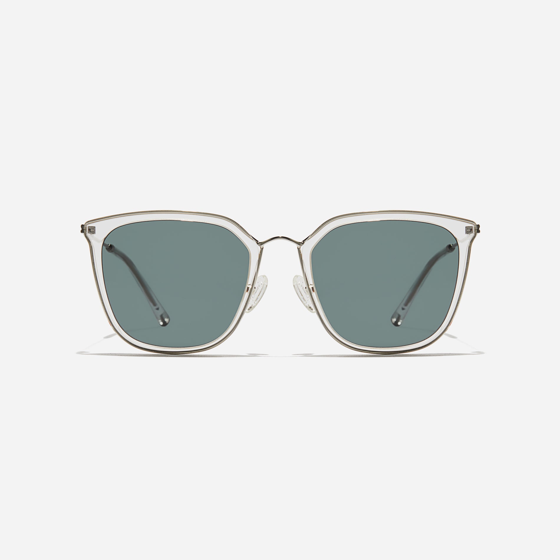 Combination sunglasses featuring flat lenses that ensure 100% UV protection, and unique nose bridge details.