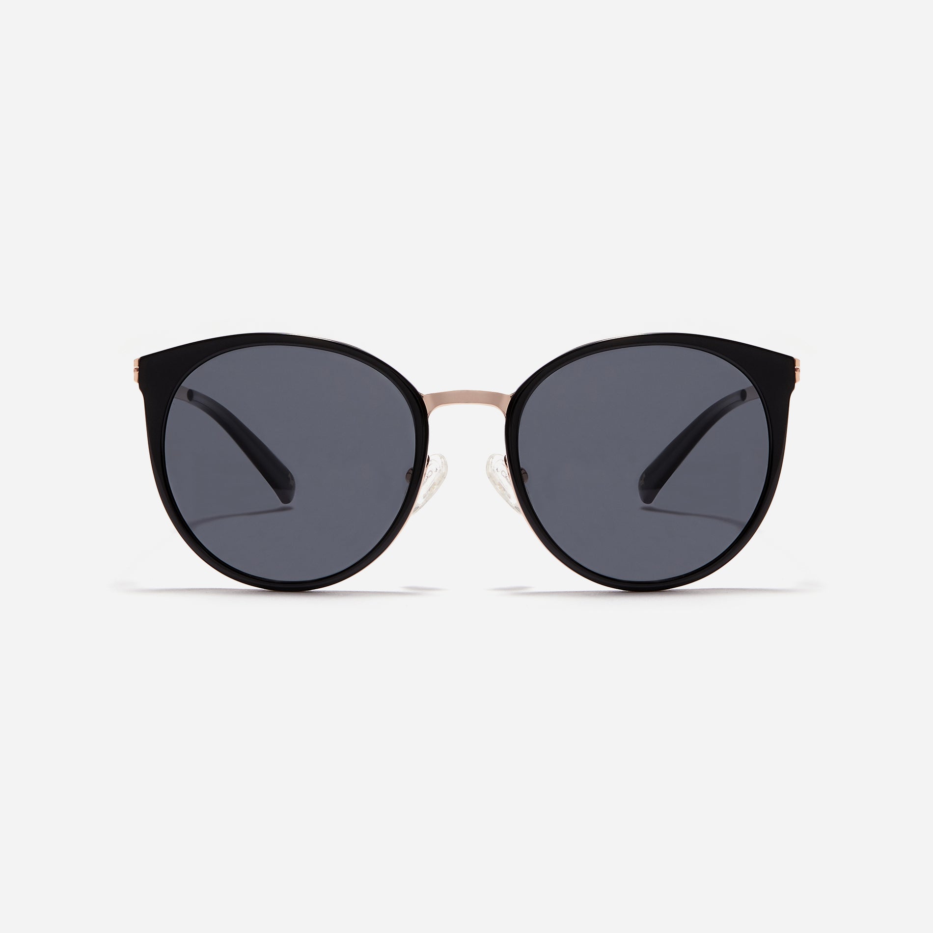 Round-shaped combination polarized sunglasses that feature delicate acetate rims and metal structural details.