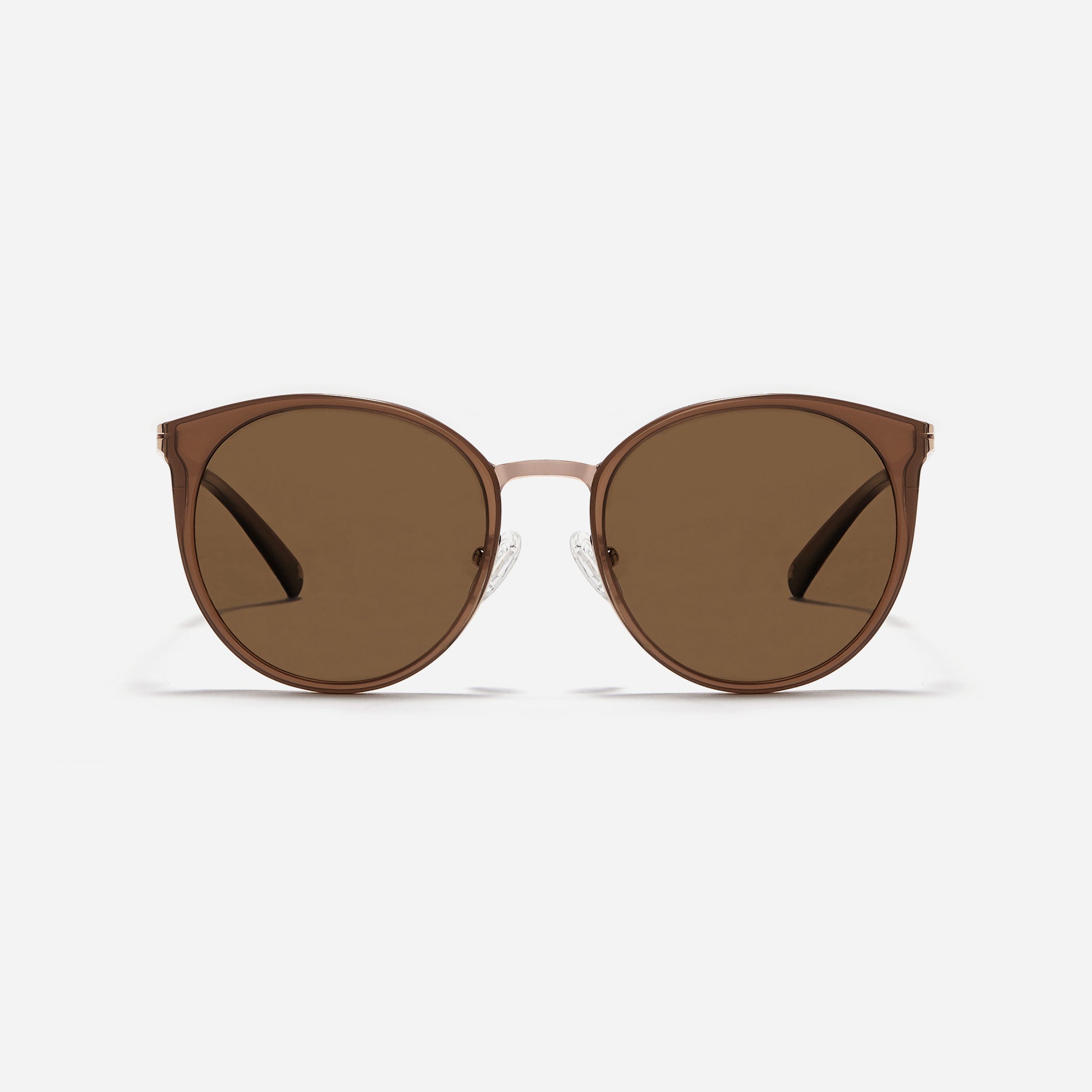 Round-shaped combination polarized sunglasses that feature delicate acetate rims and metal structural details.