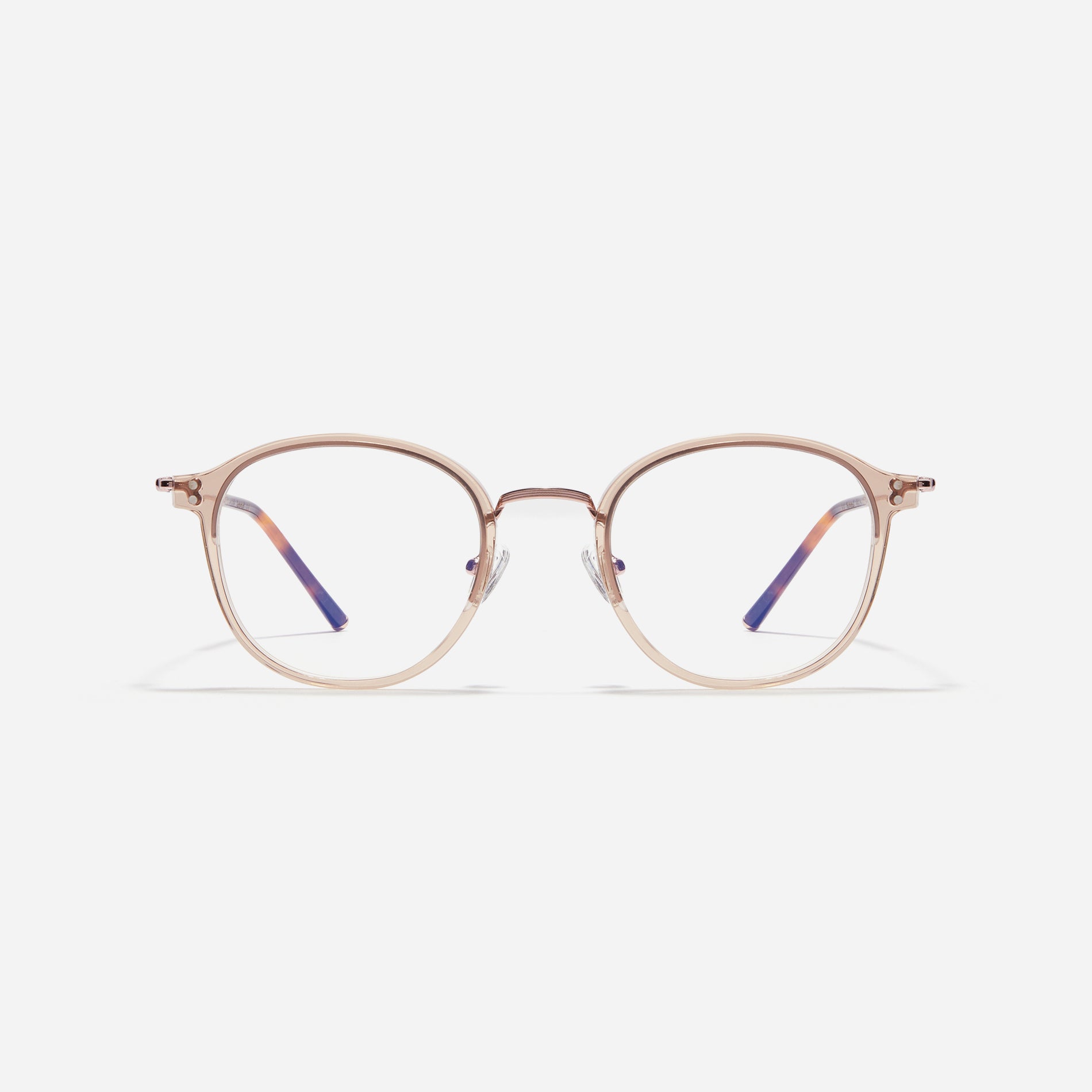 Square-shaped eyeglasses with a dual-combi structure inspired by from the aesthetics of platform shoes. Their dual-rim structure seamlessly accommodates thick lenses for higher prescriptions, while retro vibes are accentuated by side color accents applied using epoxy techniques.