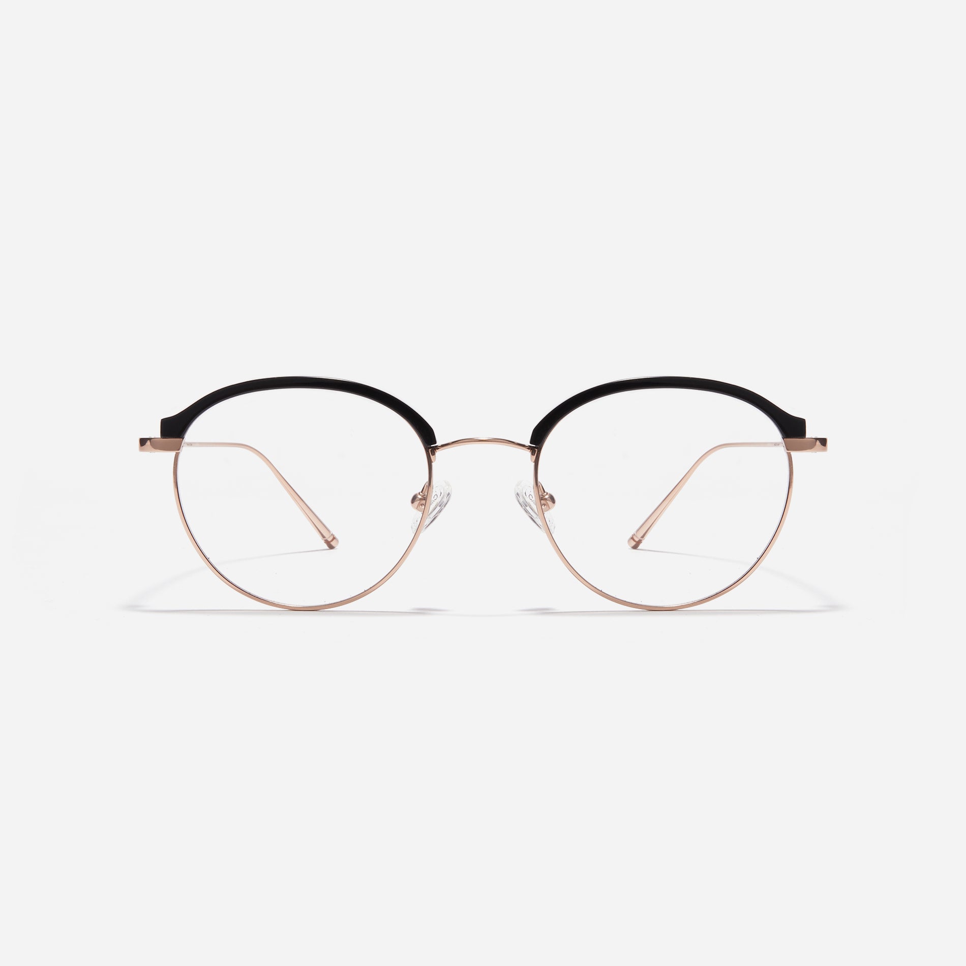 Round-shaped combination eyeglasses with a semi-rimless design. Plia R design incorporates dual lining on the tips to prevent slipping and ensure a consistently comfortable wearing experience.