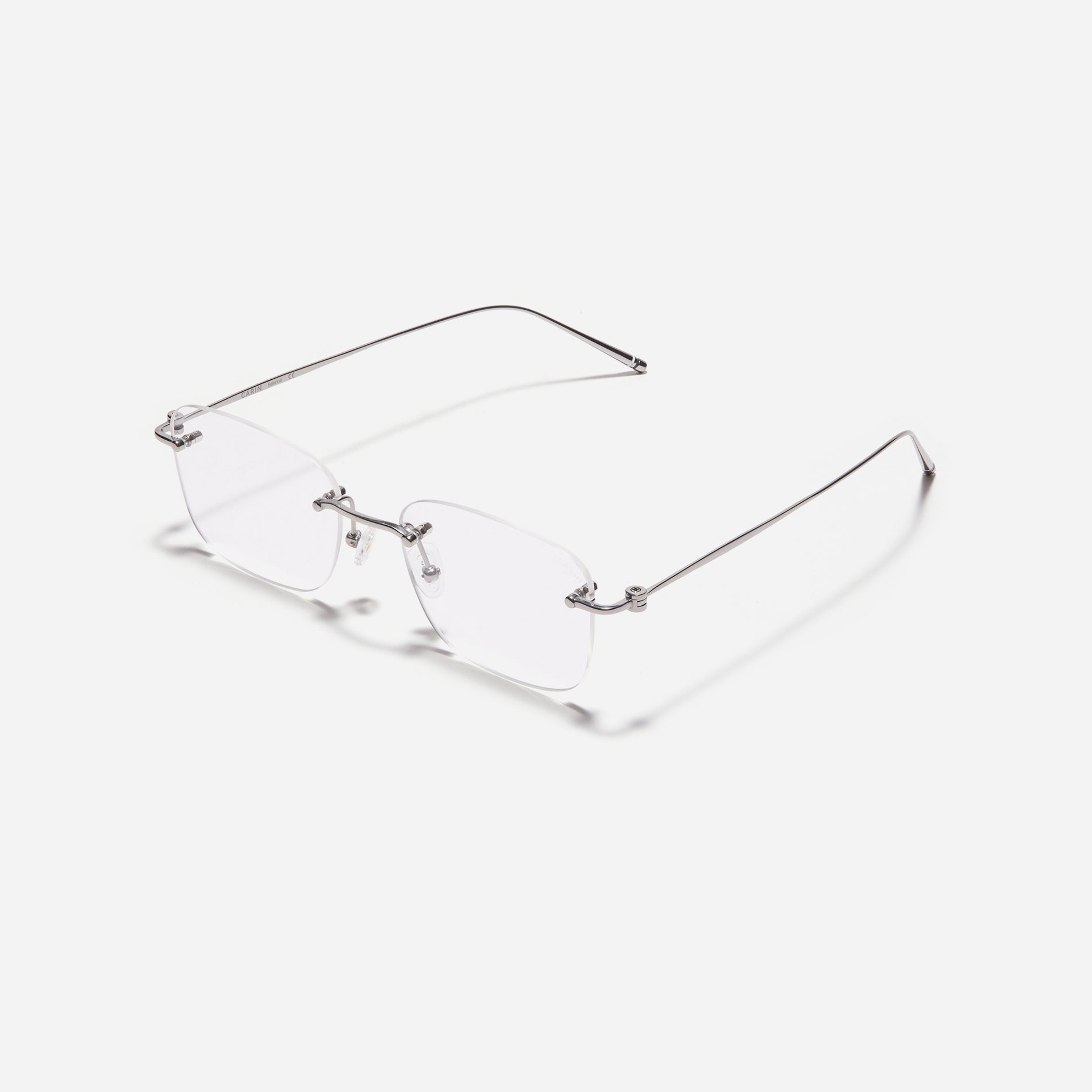 Rimless square-shaped retro eyeglasses. Featuring narrow rims and dual lining on the tips, these eyeglasses ensure a consistently comfortable fit and prevent slipping.